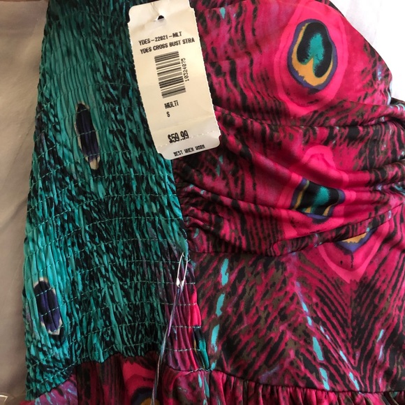 🦚🌺Gorgeous Strapless dress - Picture 2 of 7